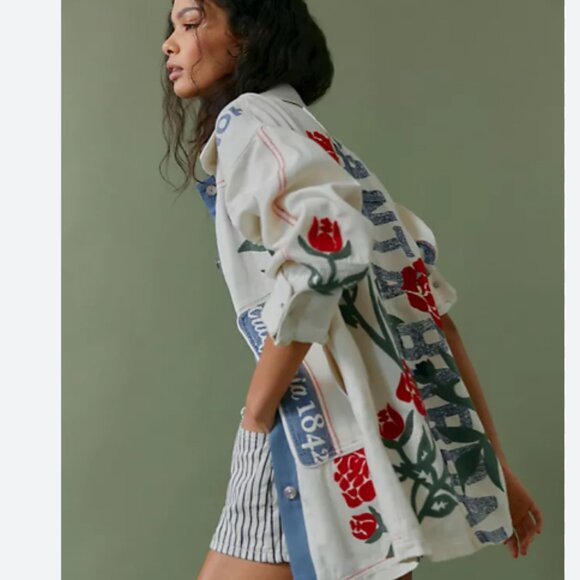 NWT "L" We the Free Free People Field of Roses Jean Jacket - Picture 5 of 17